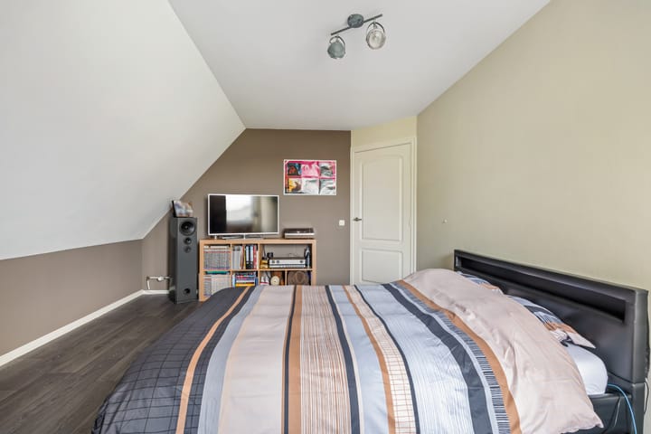 Foto 79 van Charles Petitweg 13