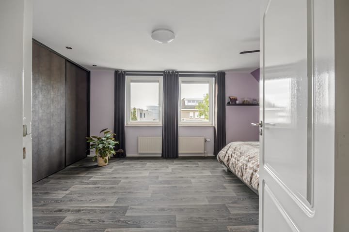 Foto 82 van Charles Petitweg 13