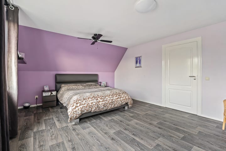 Foto 84 van Charles Petitweg 13