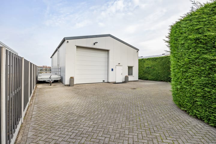 Foto 115 van Charles Petitweg 13