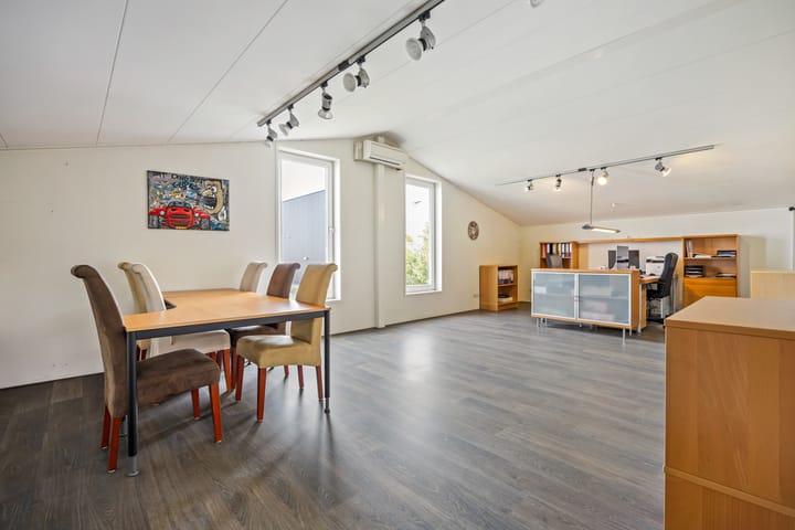 Foto 135 van Charles Petitweg 13