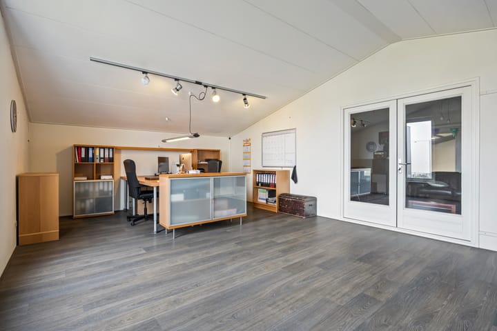 Foto 136 van Charles Petitweg 13