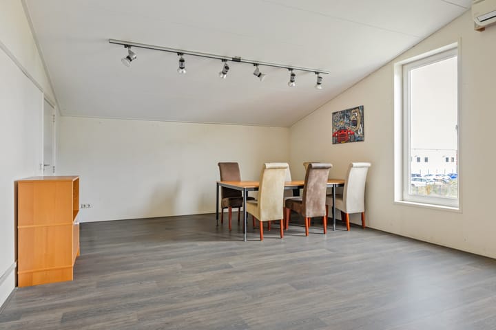 Foto 139 van Charles Petitweg 13