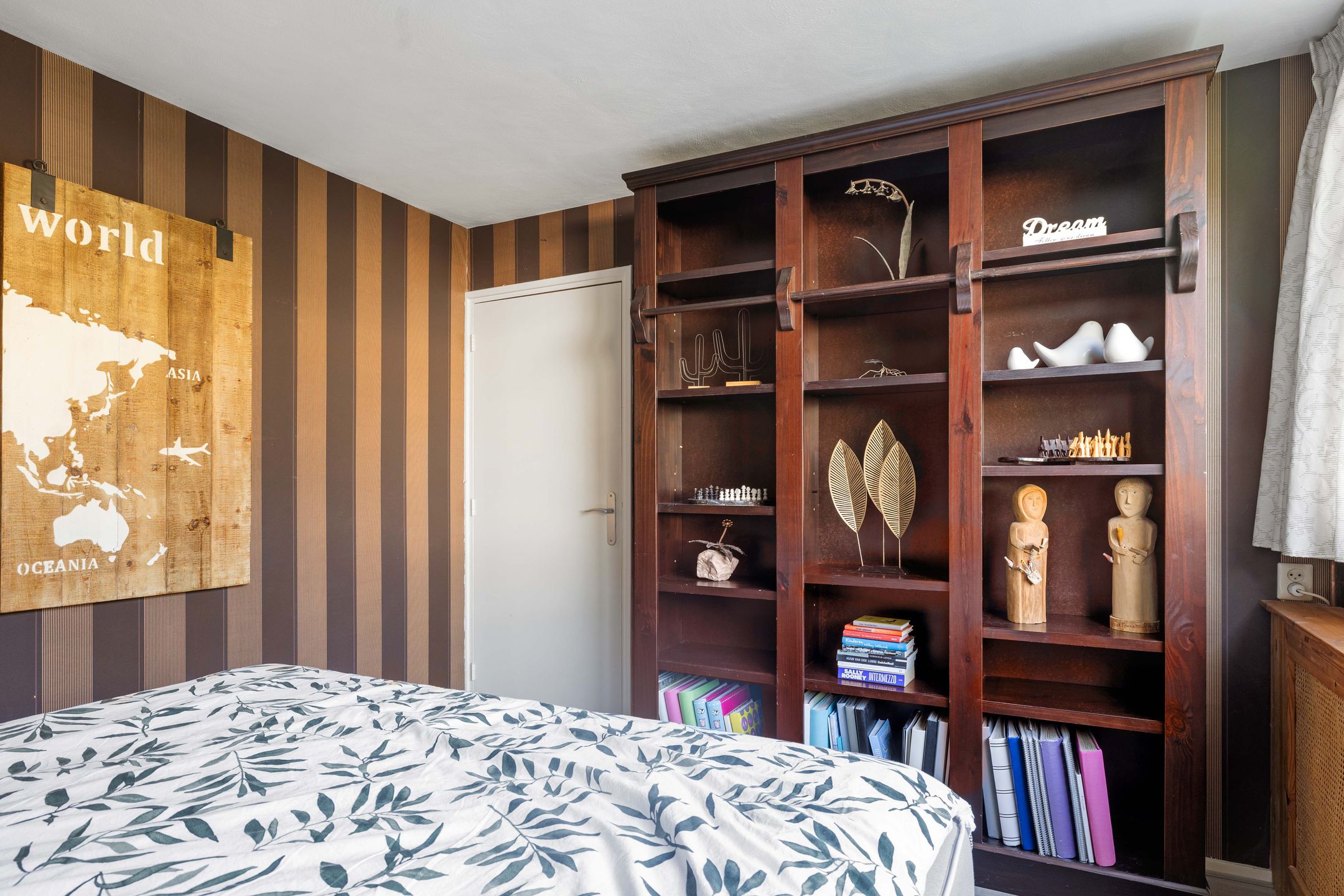 Photo 15 of Flakkeestraat 24