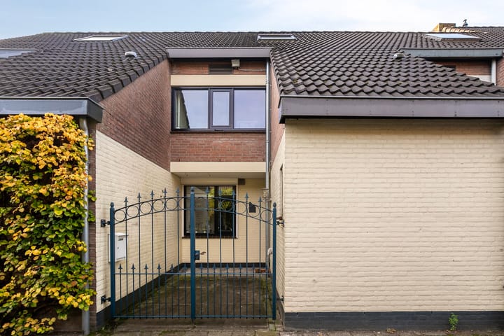 Foto 5 van Rossinistraat 2