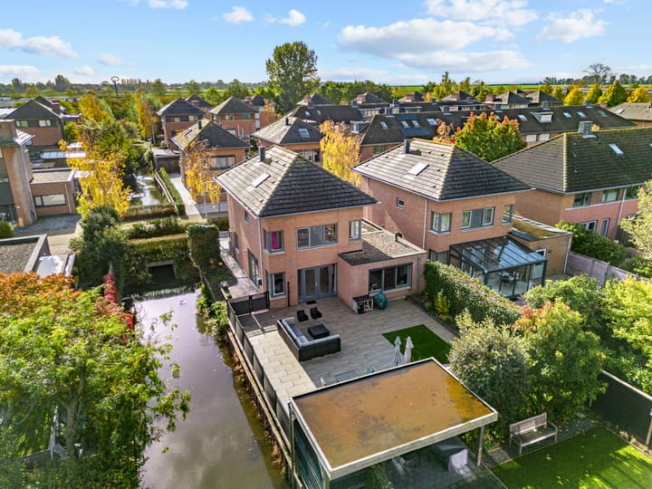 Foto 2 van John Raedeckerhof 77