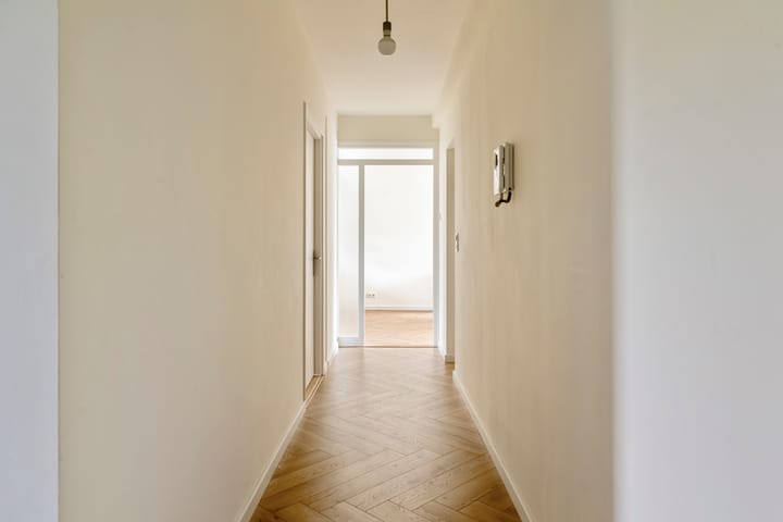 Foto 4 van Van Nijenrodeweg 843