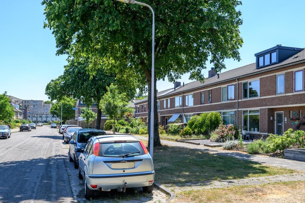 Foto 38 van Kanunnik van Osstraat 30