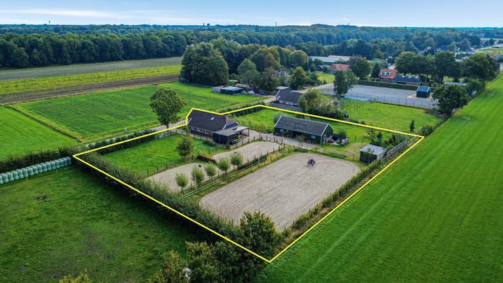 Photo 2 of Tranendallaan 7