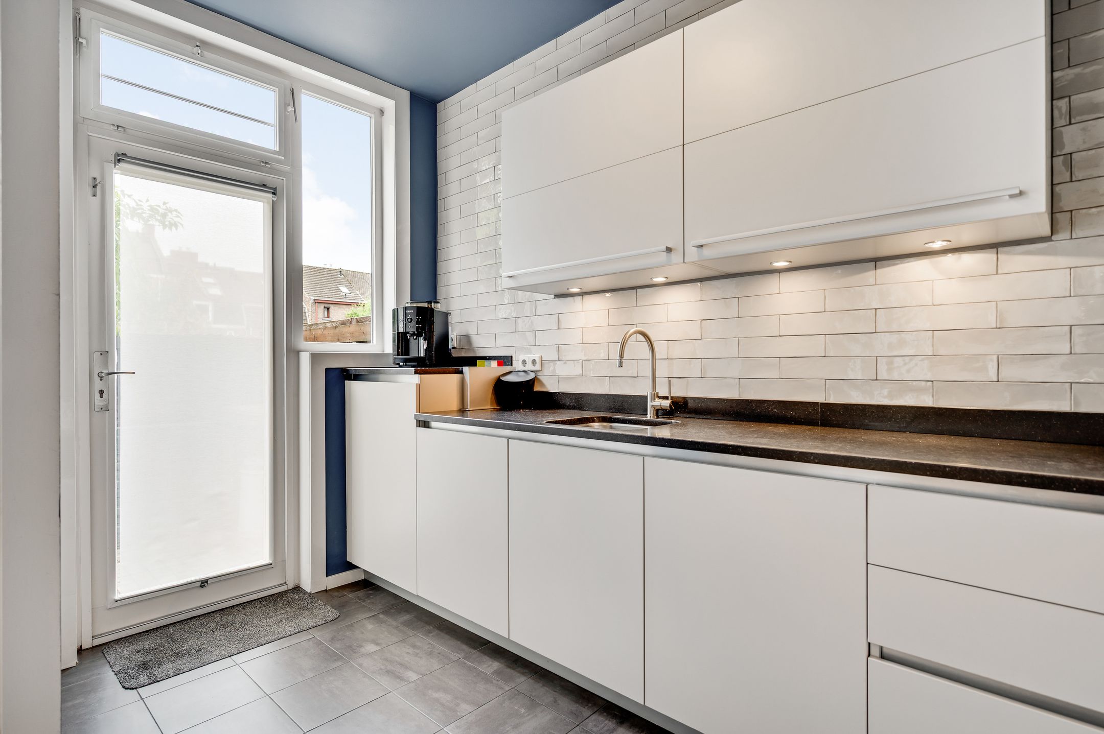 Foto 3 van Waldeck Pyrmontstraat 9