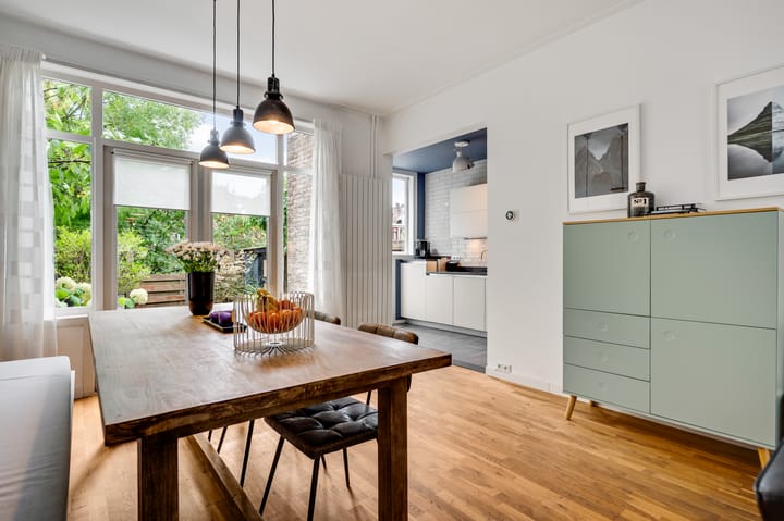 Foto 8 van Waldeck Pyrmontstraat 9