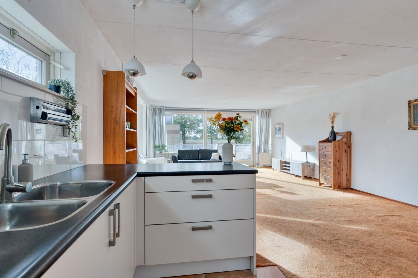 Foto 10 van Schoolstraat 40