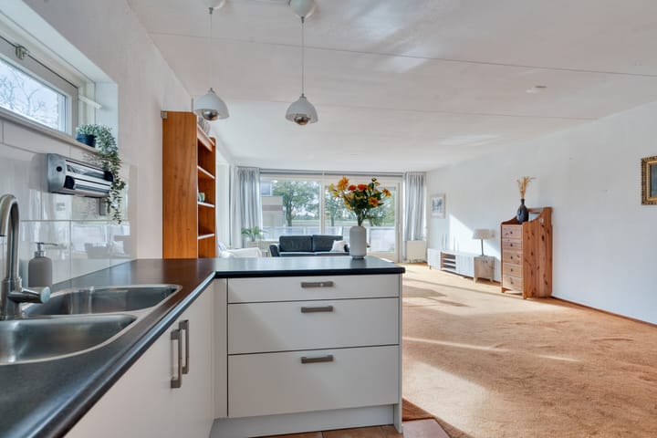 Photo 10 of Schoolstraat 40