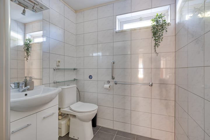 Photo 16 of Schoolstraat 40