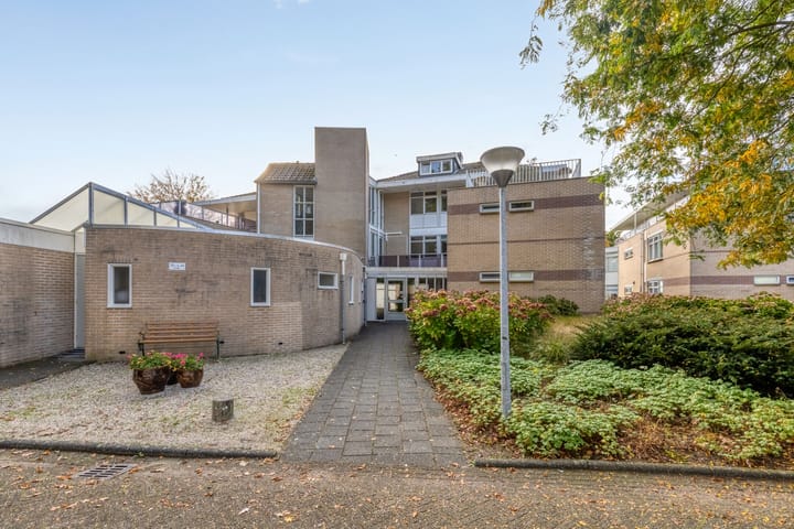 Photo 21 of Schoolstraat 40