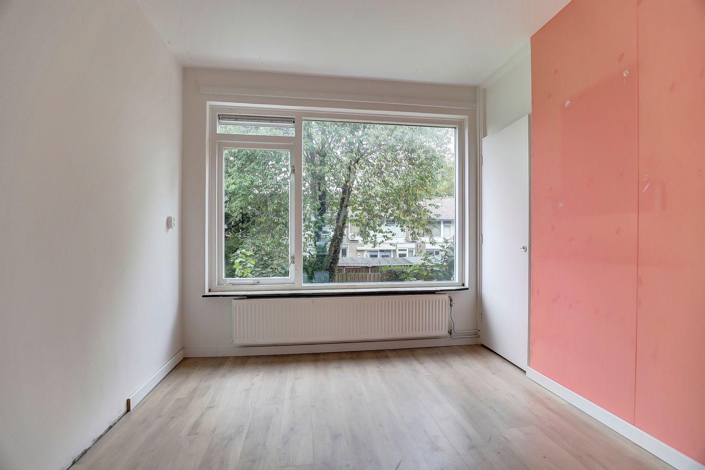 Photo 14 of Juliana van Stolberglaan 48