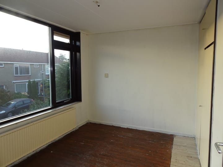 Foto 13 van Van Goghstraat 8