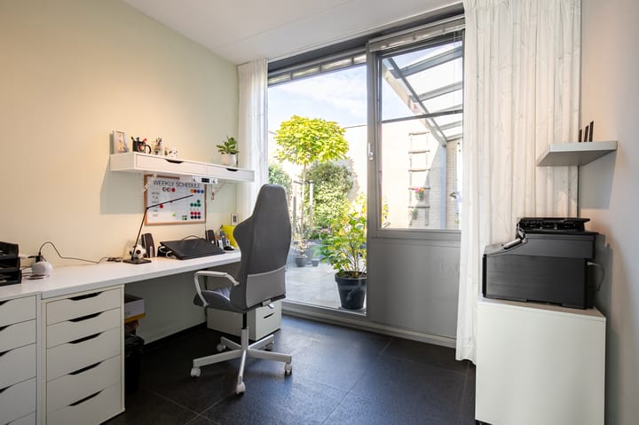 Photo 15 of Jacques Schreursstraat 17