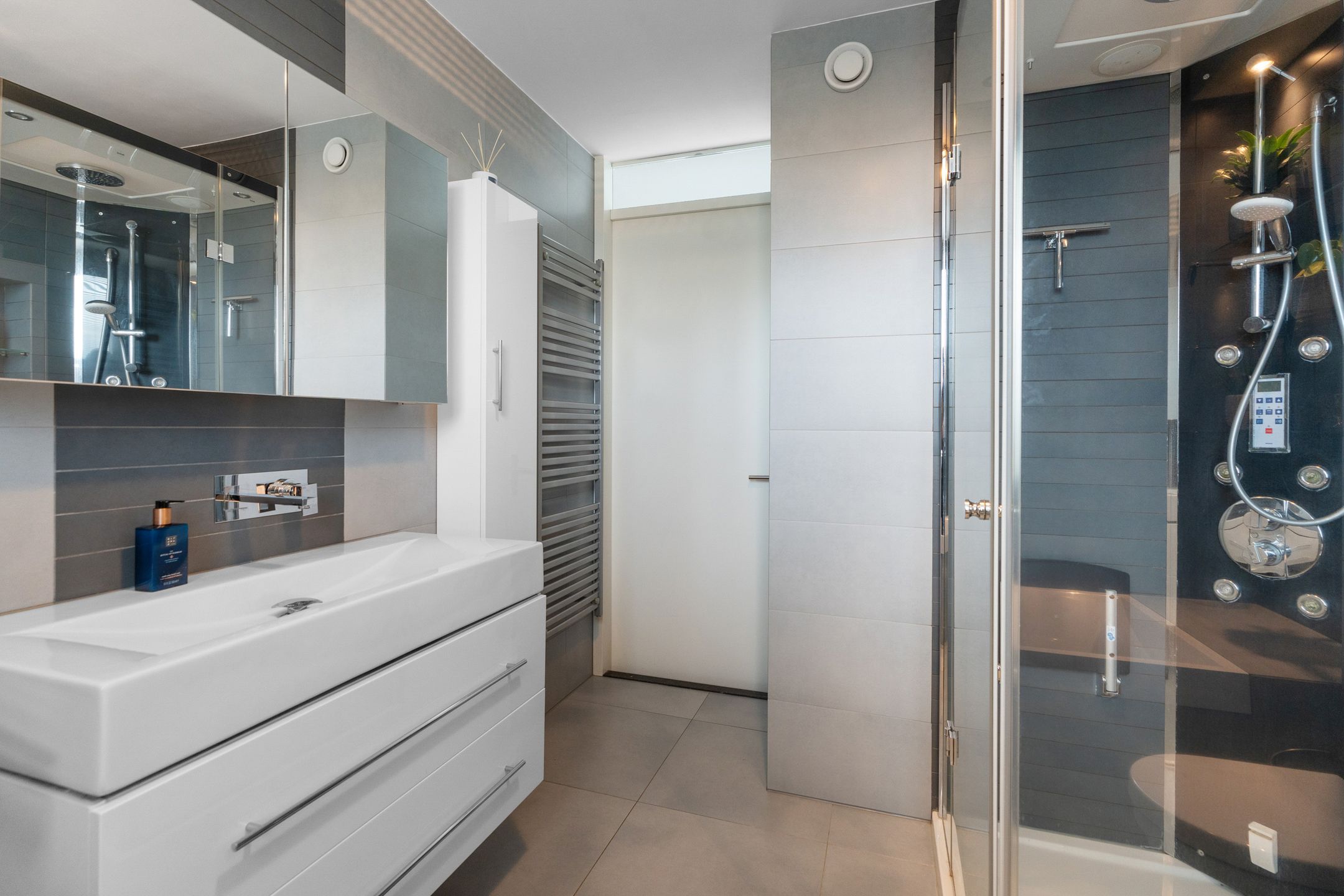 Foto 27 van Burgemeester Kemmelaan 15