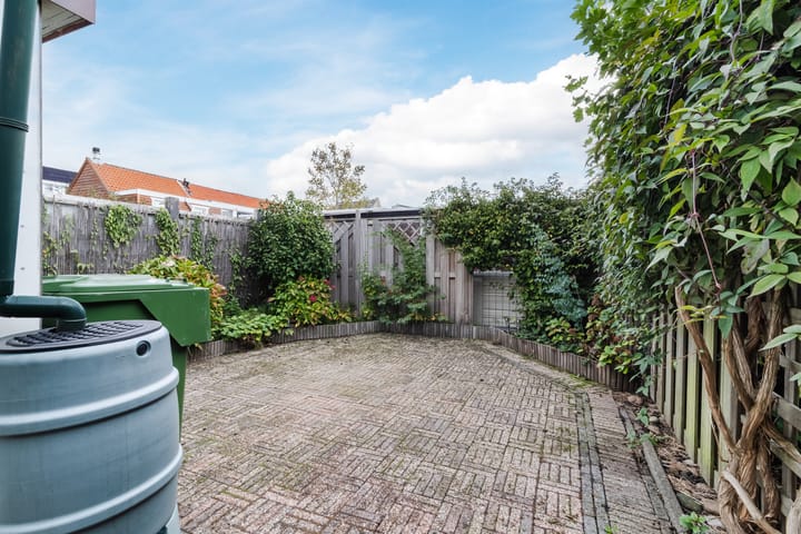 Foto 16 van Prins Bernhardstraat 83