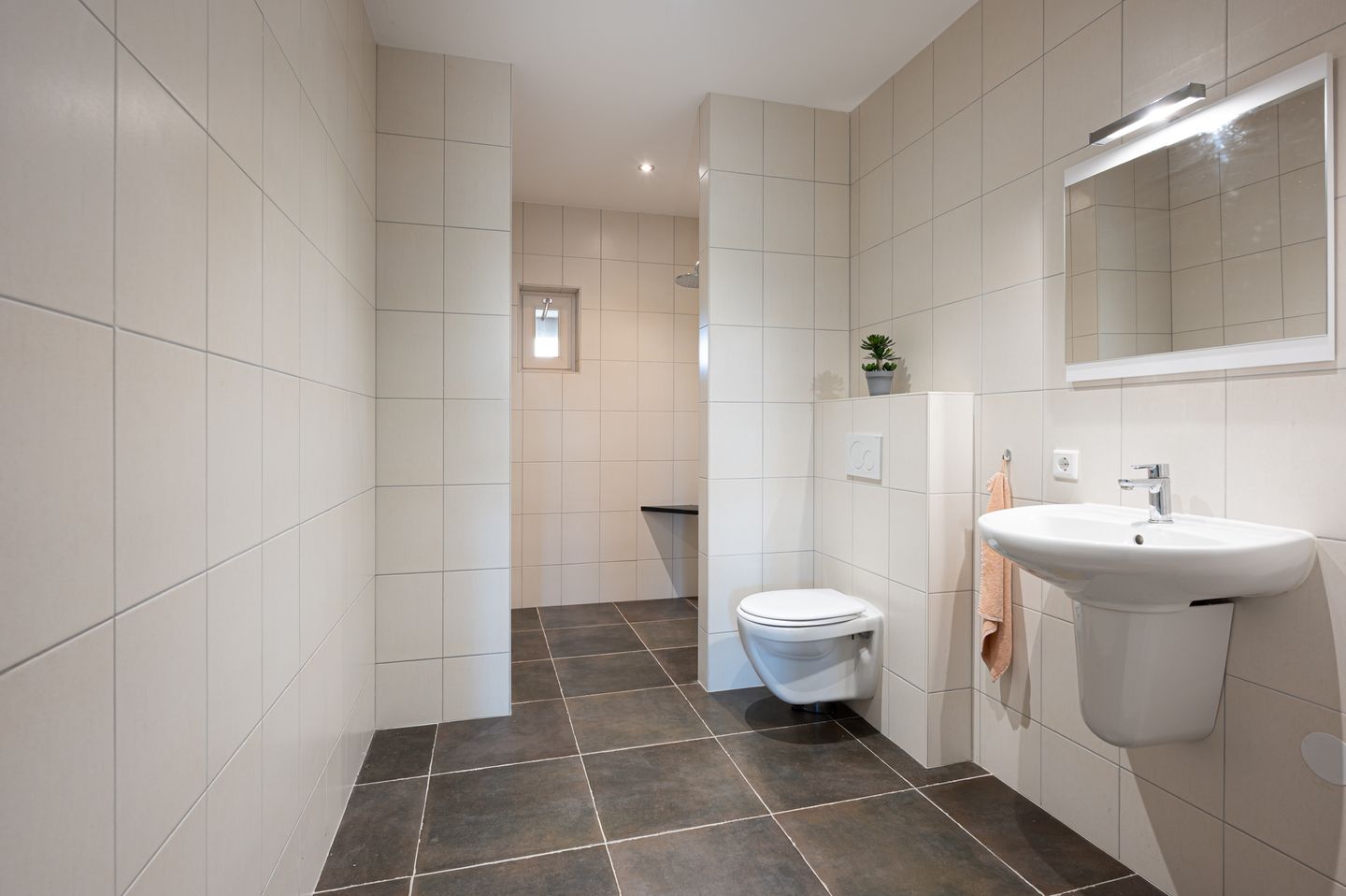 Foto 19 van Broekkant 9