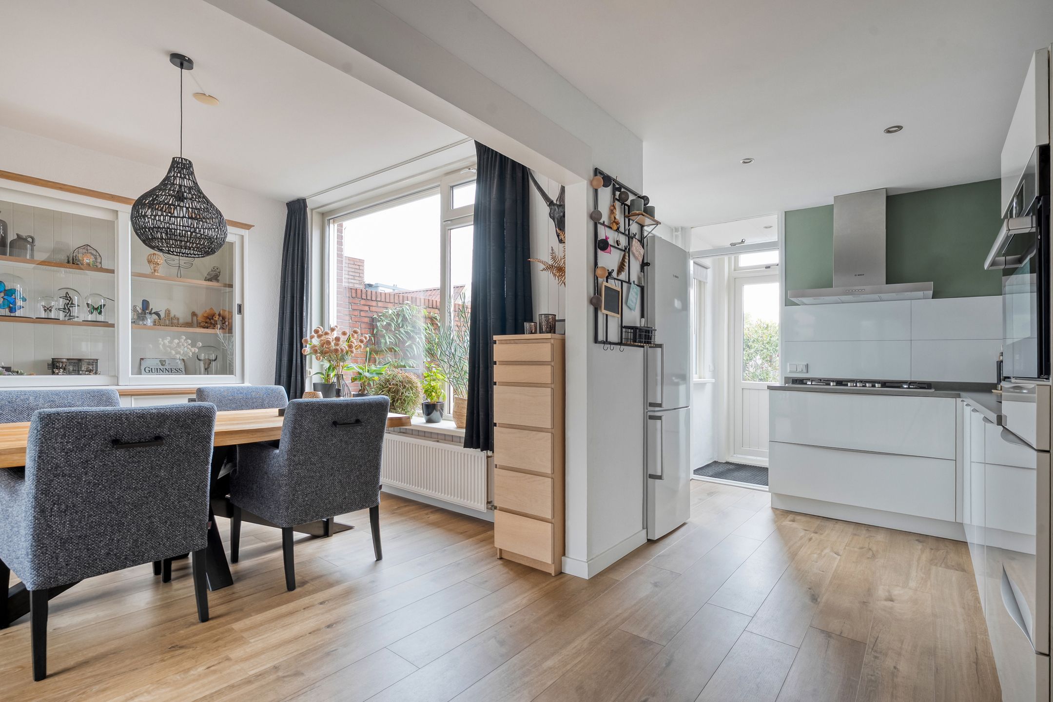 Foto 12 van Rozestraat 5