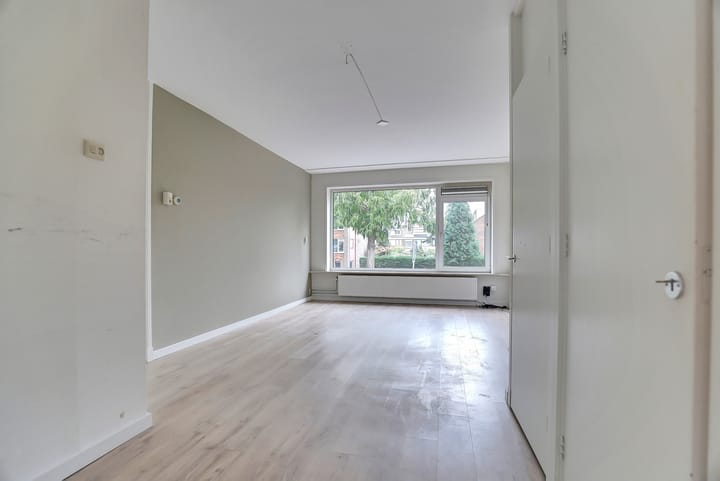 Photo 2 of Juliana van Stolberglaan 48