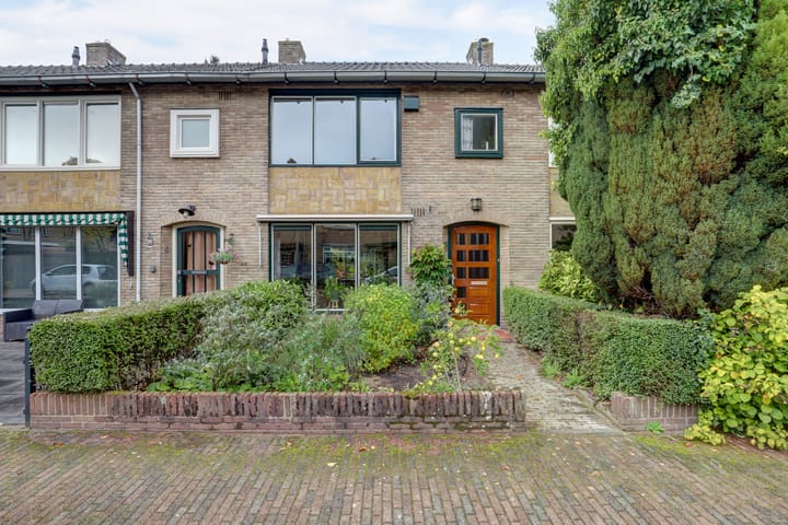 Foto 1 van Joost Banckertstraat 7