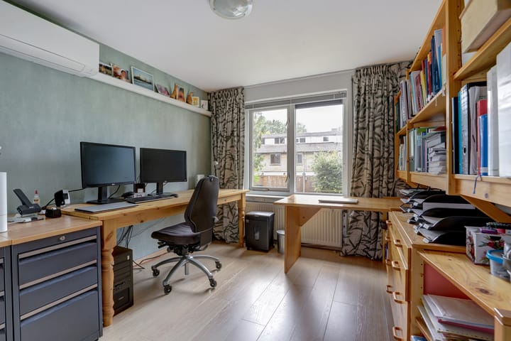 Foto 18 van Joost Banckertstraat 7