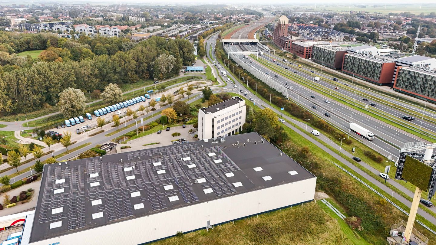 Bekijk foto 2 van De Heyderweg 2