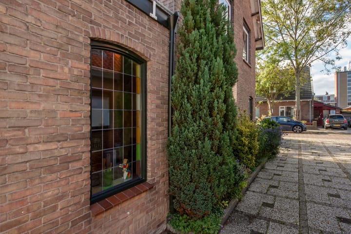 Foto 33 van Molenstraat 174