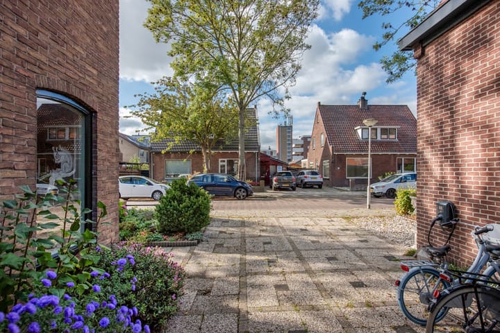 Foto 34 van Molenstraat 174