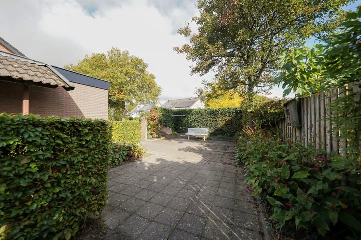 Photo 29 of Meidoornlaan 7