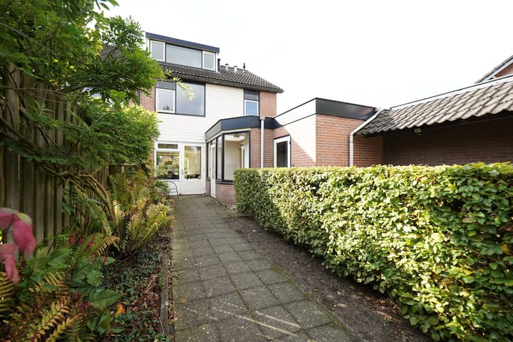 Photo 31 of Meidoornlaan 7