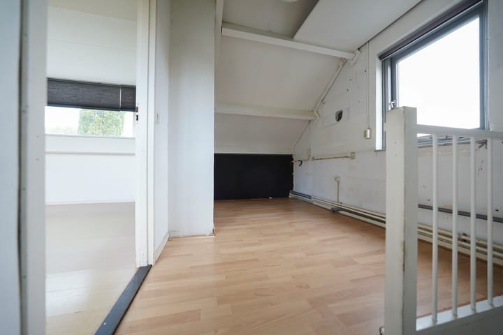 Photo 42 of Meidoornlaan 7