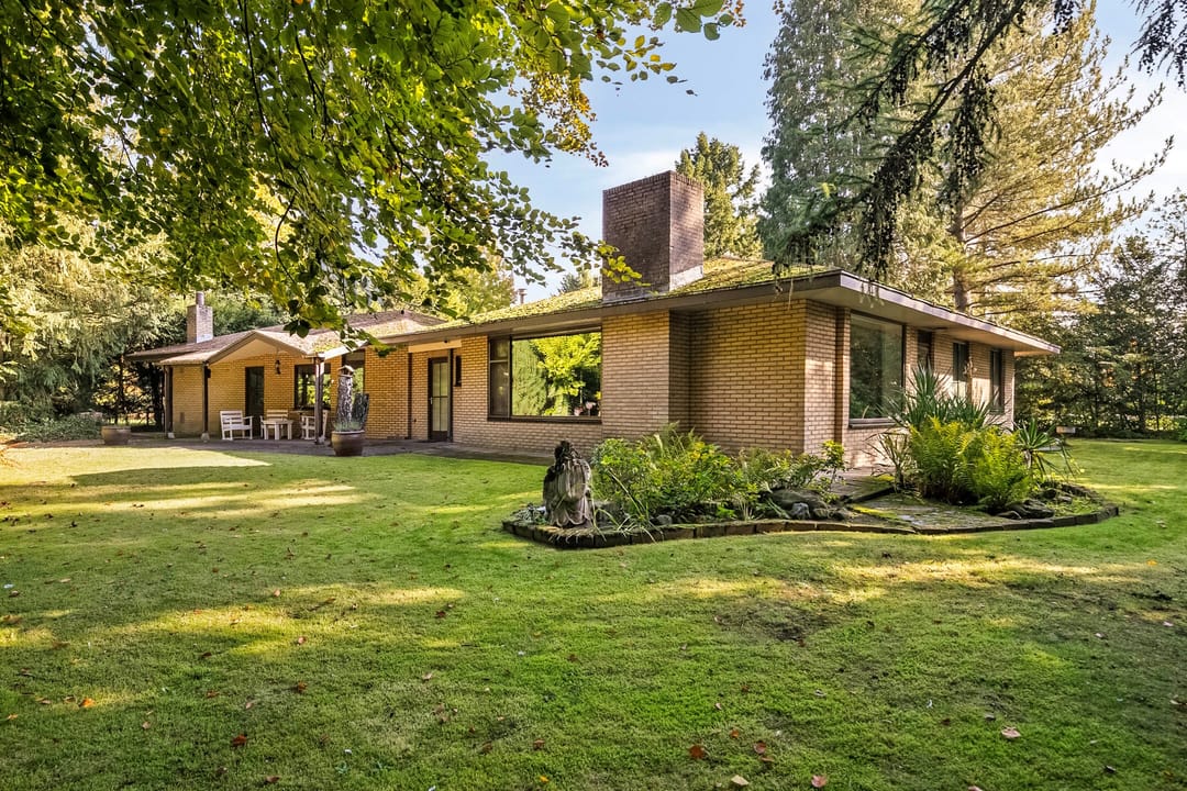 Photo 1 of Kerkplein 206