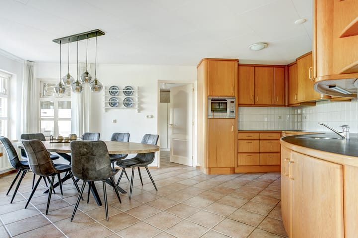 Photo 16 of Kromme Warren 42