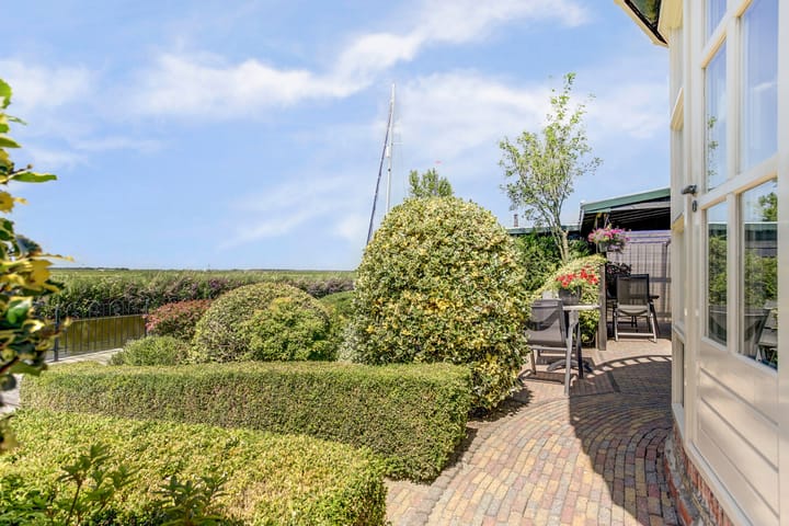 Photo 36 of Kromme Warren 42