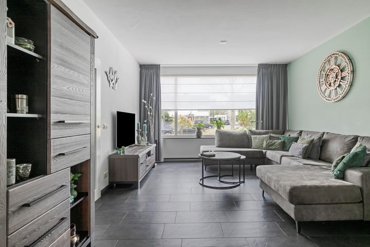 Photo 9 of Aziëlaan 55