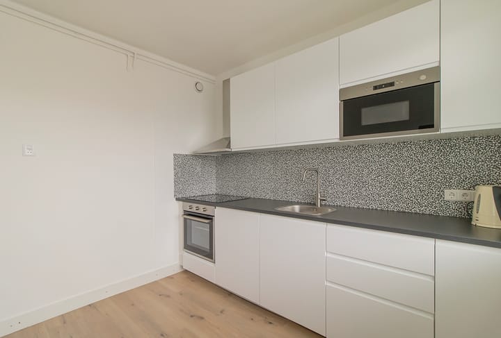 Foto 7 van Kostverlorenhof 109