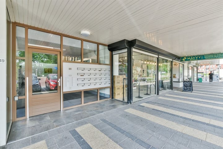 Foto 20 van Kostverlorenhof 109