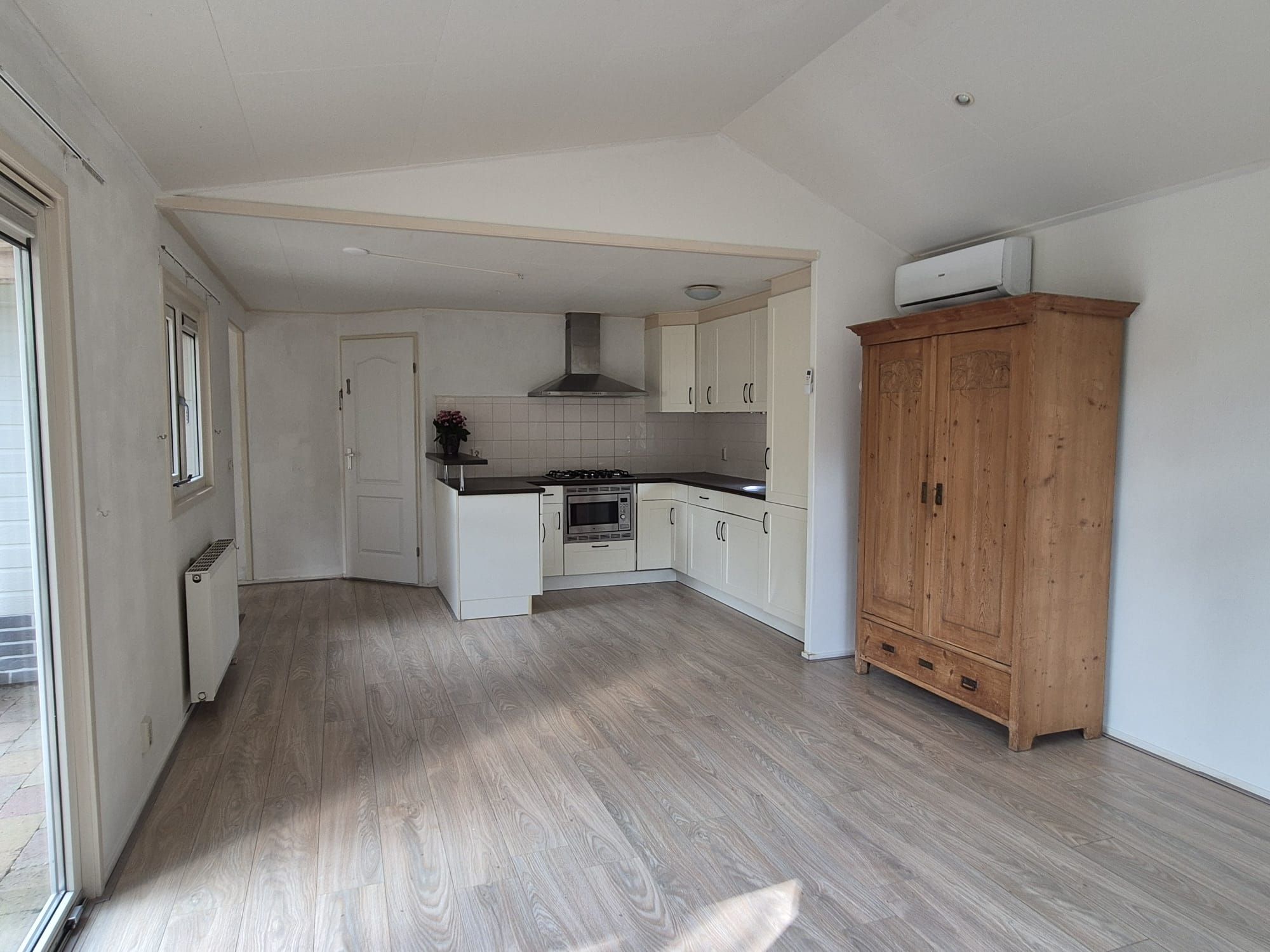 Foto 3 van Dwarsweg 3-R551