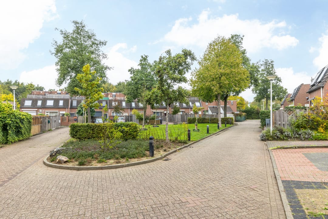 Photo 22 of Landvoogdstraat 78
