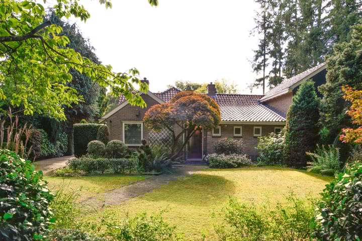 Photo 2 of Bartolottilaan 41