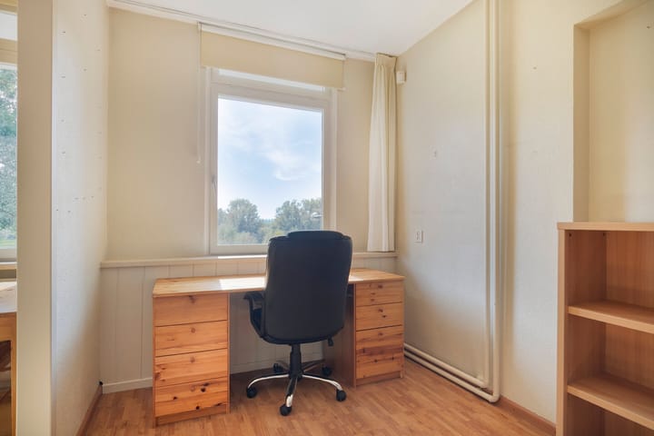 Photo 20 of Haringvlietstraat 191