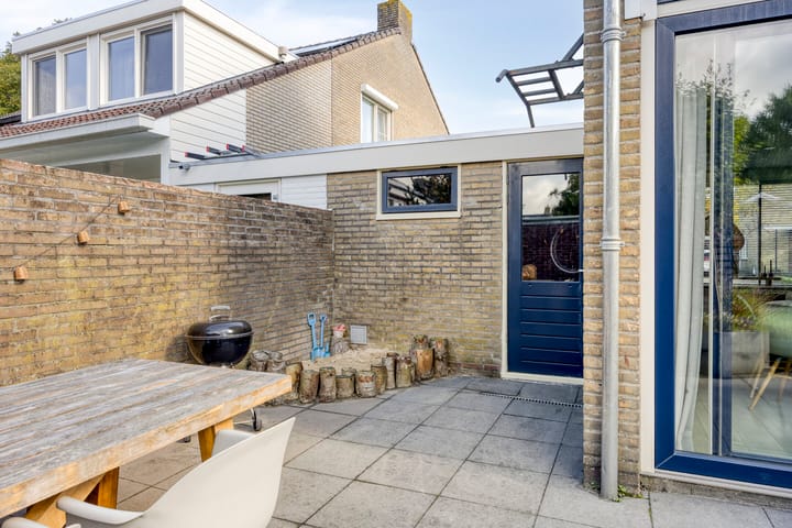 Photo 44 of Campinge 12