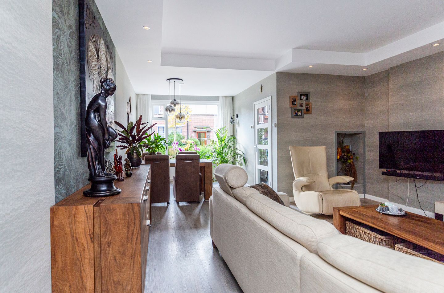 Photo 10 of Prins Hendrikstraat 75