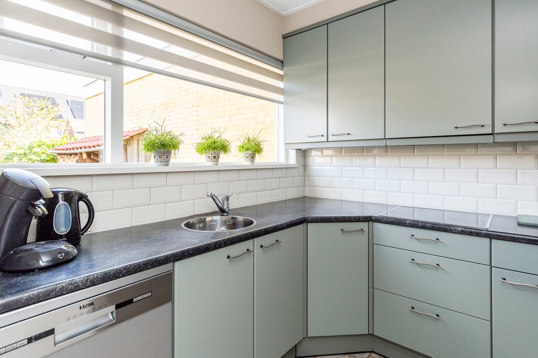 Photo 11 of Prins Hendrikstraat 75