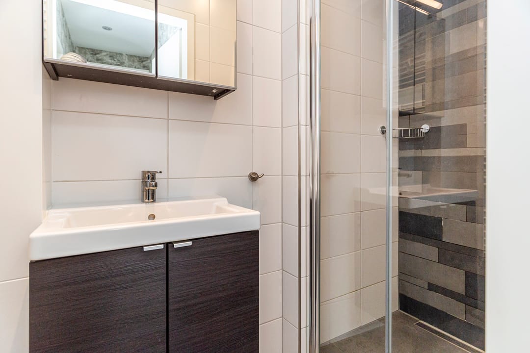 Photo 16 of Prins Hendrikstraat 75