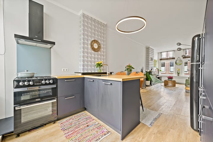 Photo 2 of Cartesiusstraat 330